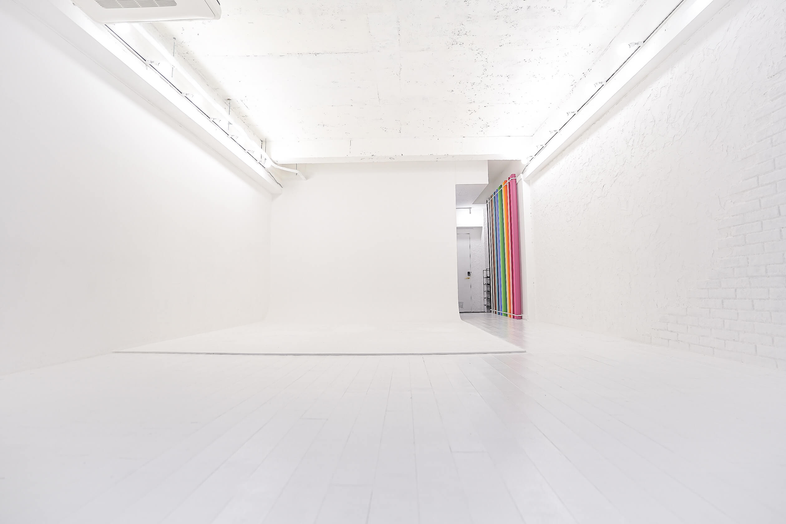 STUDIO 1616(イロイロ)横浜店の写真3