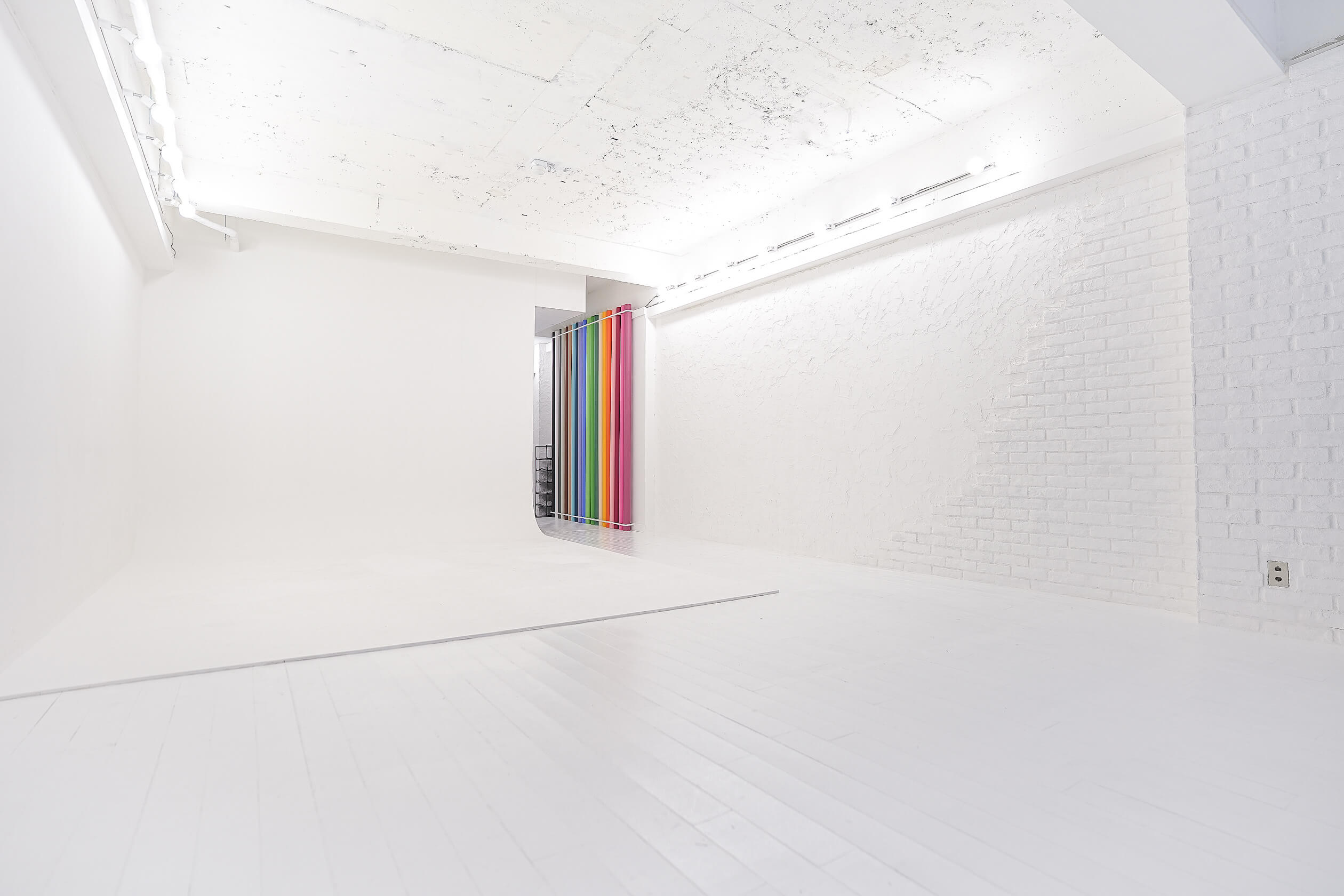 STUDIO 1616(イロイロ)横浜店の写真4