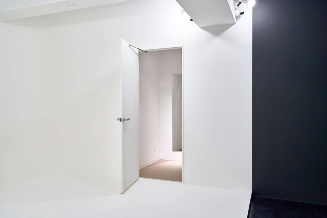 STUDIO 4696(シロクロ)青山店の写真8