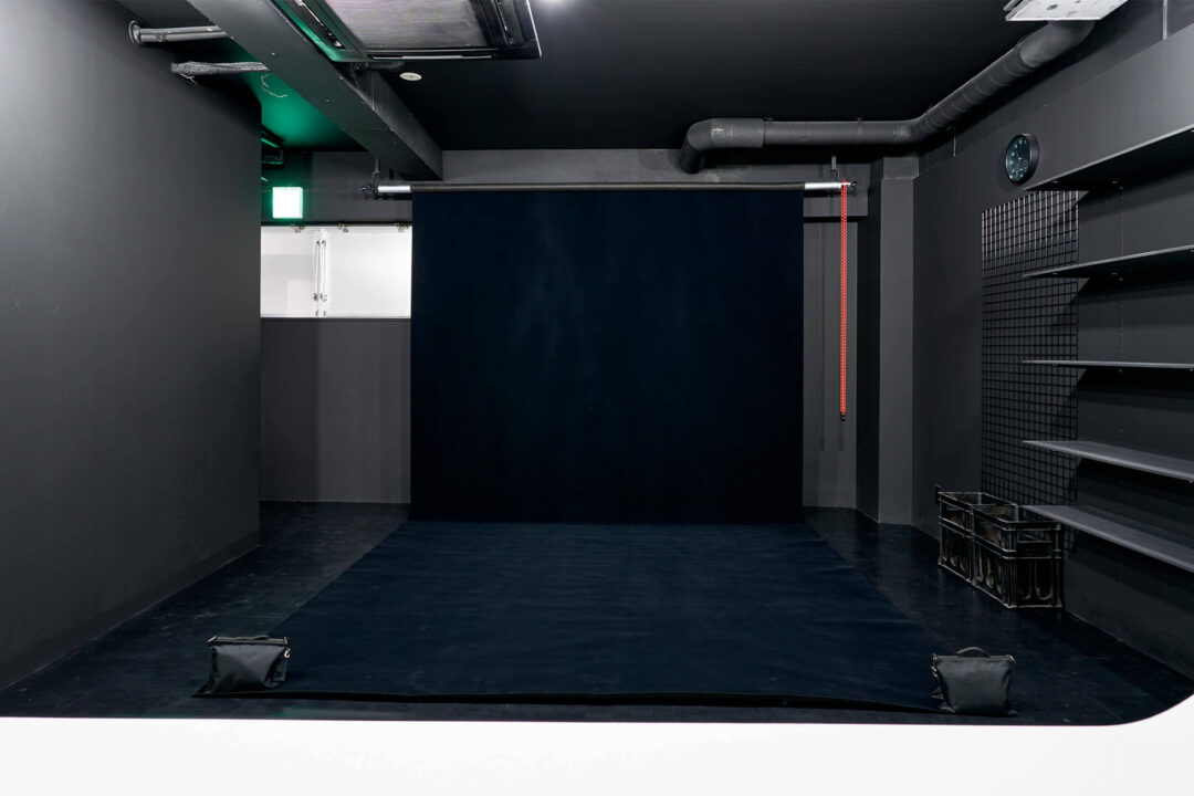STUDIO 4696(シロクロ)青山店の写真6