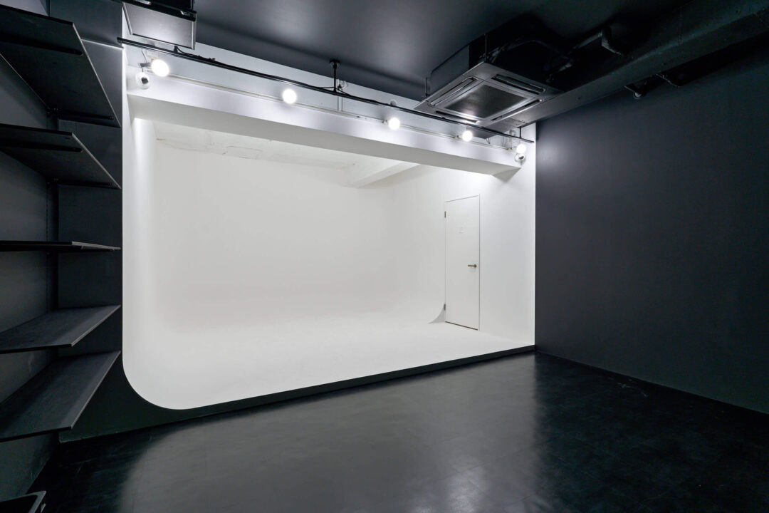 STUDIO 4696(シロクロ)青山店の写真11