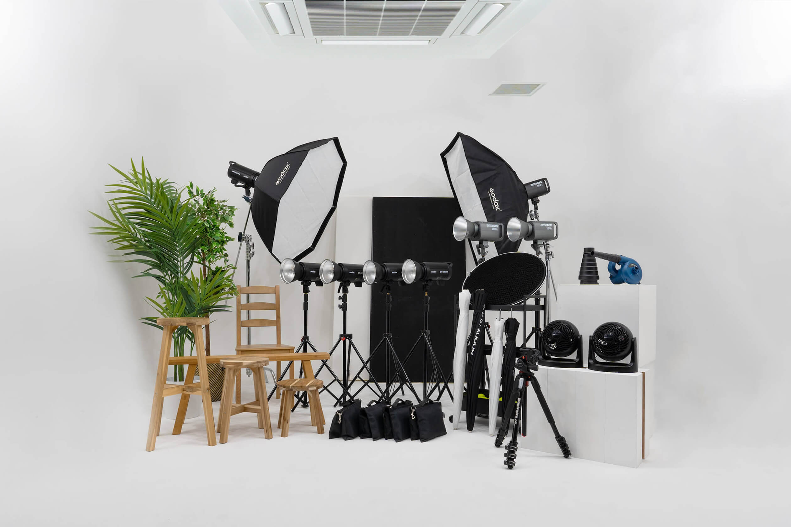STUDIO 4696(シロクロ)横浜店の写真
