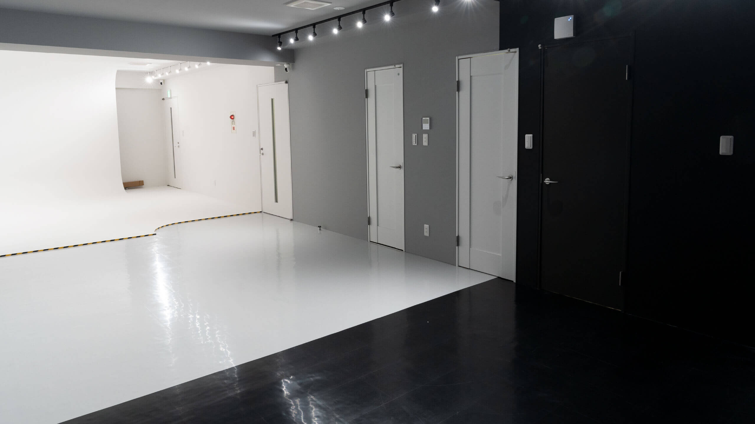 STUDIO 4696(シロクロ)原宿店の写真7