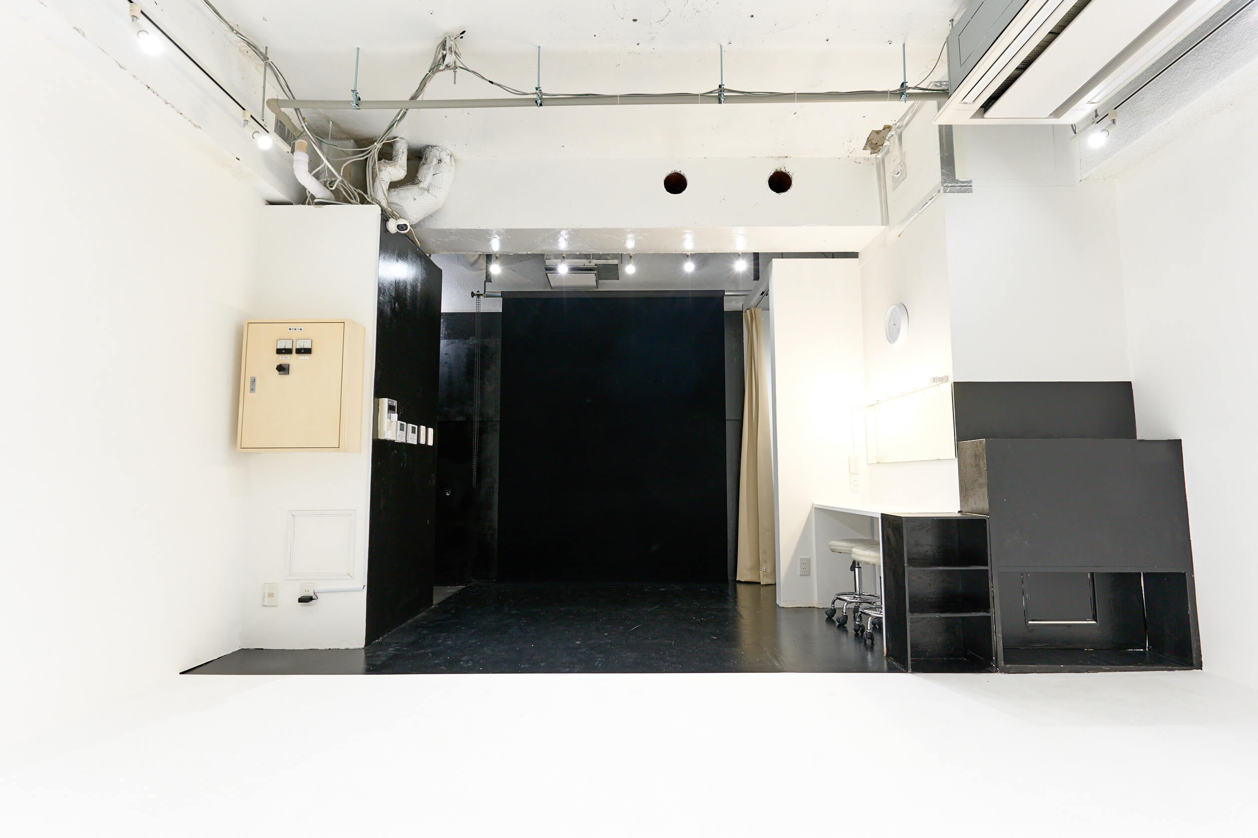 STUDIO 4696(シロクロ)川崎店の写真5