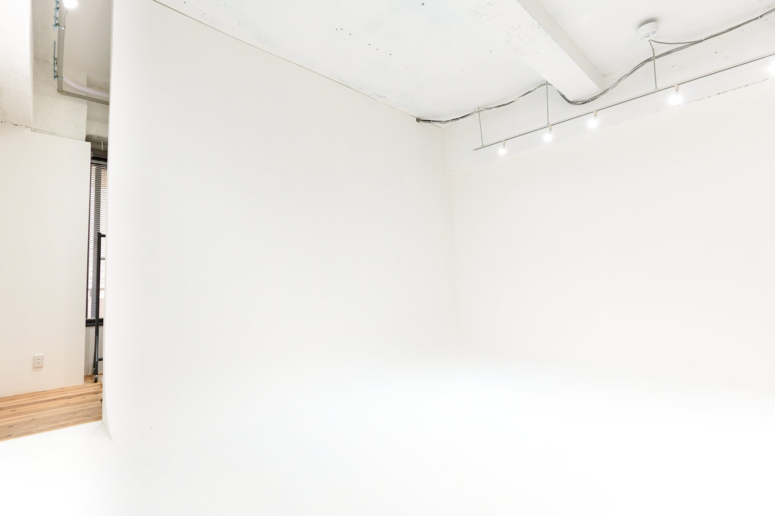 STUDIO 4696(シロクロ)川崎店の写真3