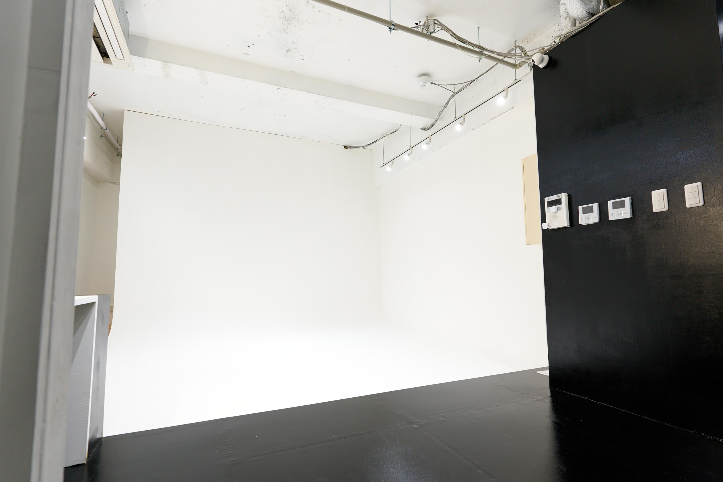 STUDIO 4696(シロクロ)川崎店の写真7